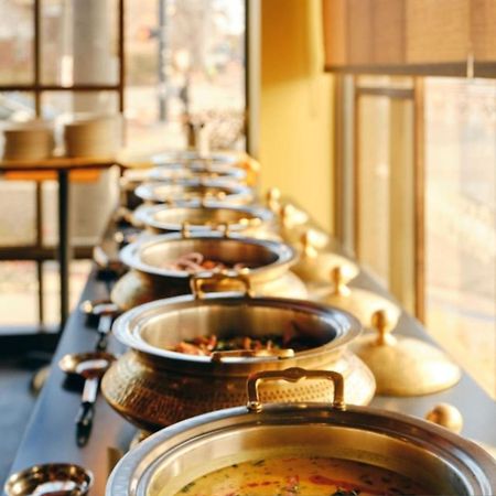 Fabhotel Everest Vashi Ngoại thất bức ảnh