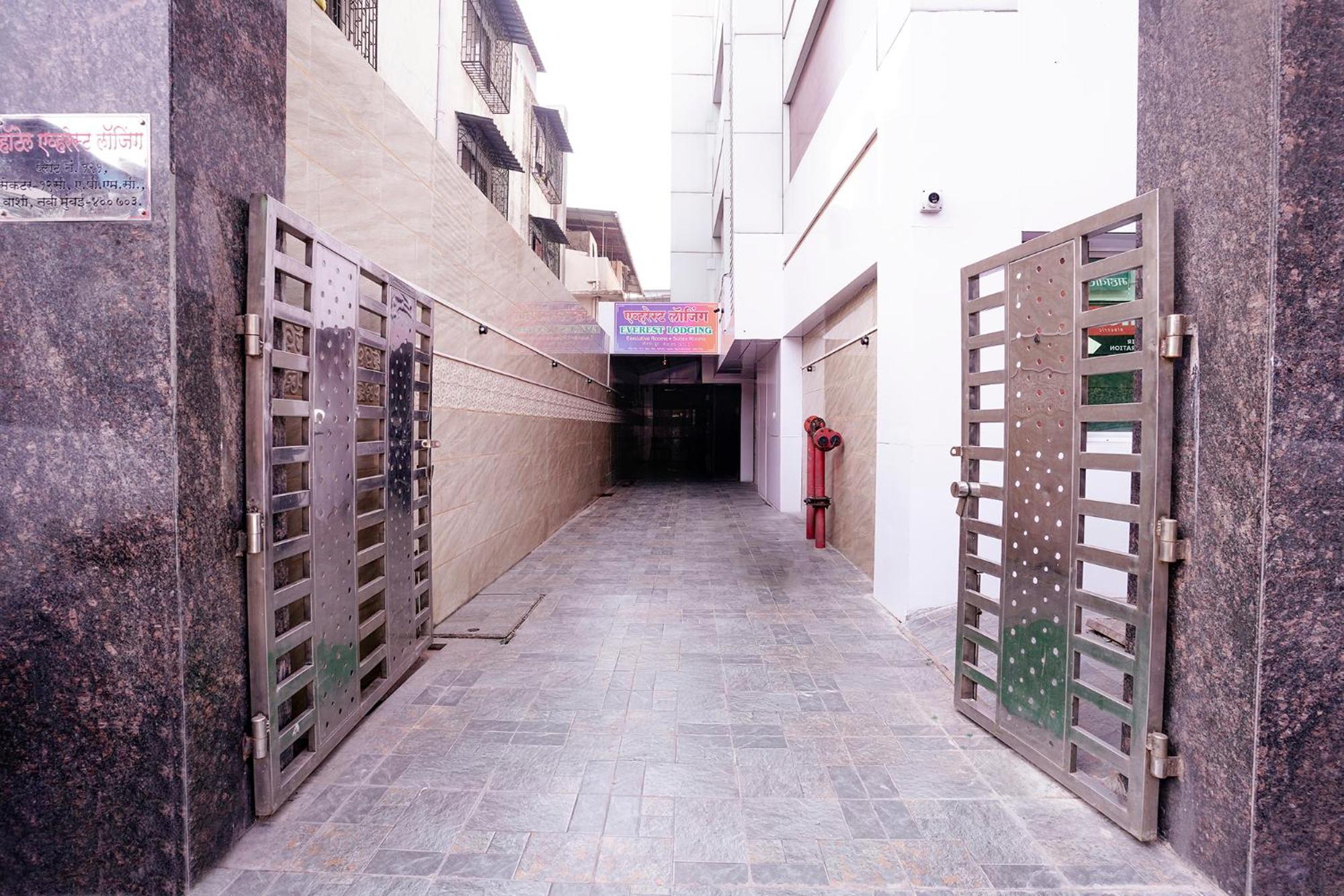 Fabhotel Everest Vashi Ngoại thất bức ảnh
