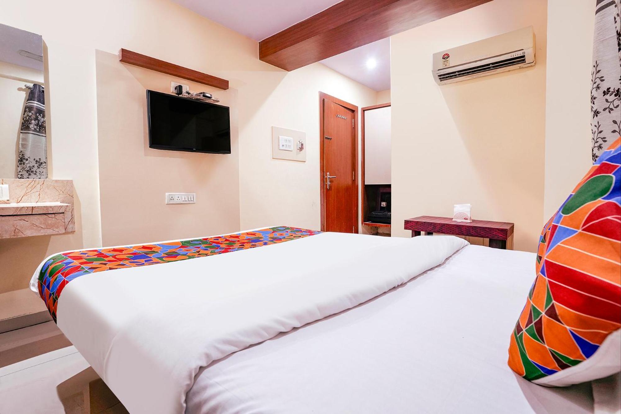 Fabhotel Everest Vashi Ngoại thất bức ảnh