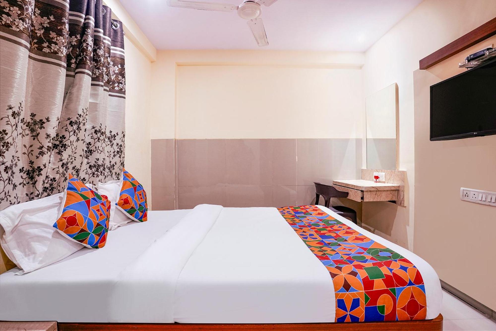 Fabhotel Everest Vashi Ngoại thất bức ảnh