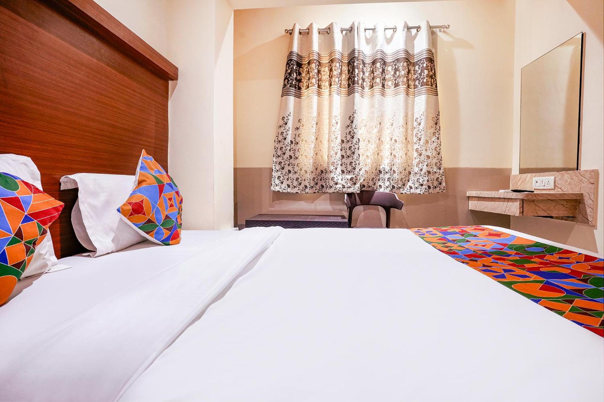 Fabhotel Everest Vashi Ngoại thất bức ảnh